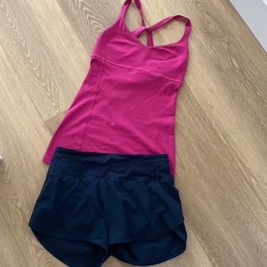 Women’s lululemon hot pink tank top size 4 satin straps lulu plum fuchsia